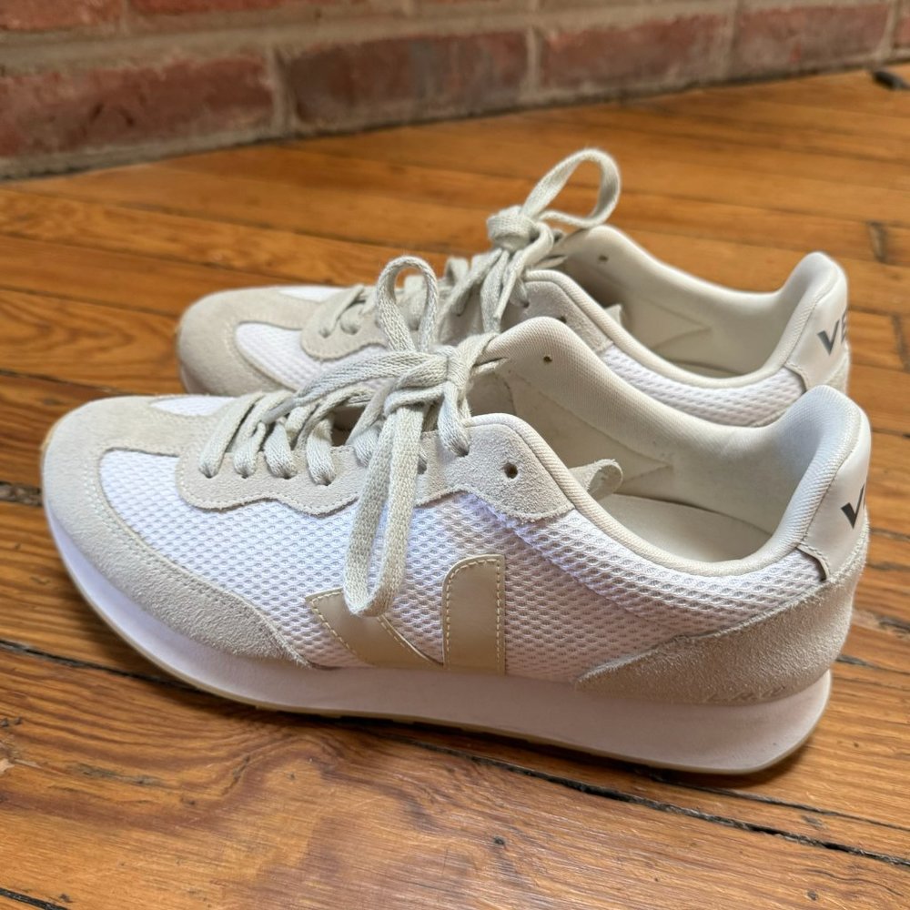 Veja Rio Branco Sneakers